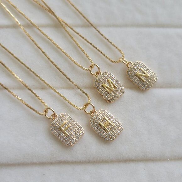 Gold Filled Initial Letter Necklace 18 Inch Box Chain - Picture 3 of 6